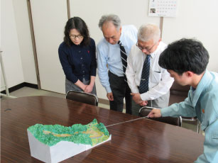 3D模型による土砂災害の説明